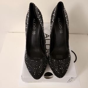 Aldo size 10 black sparkling heels